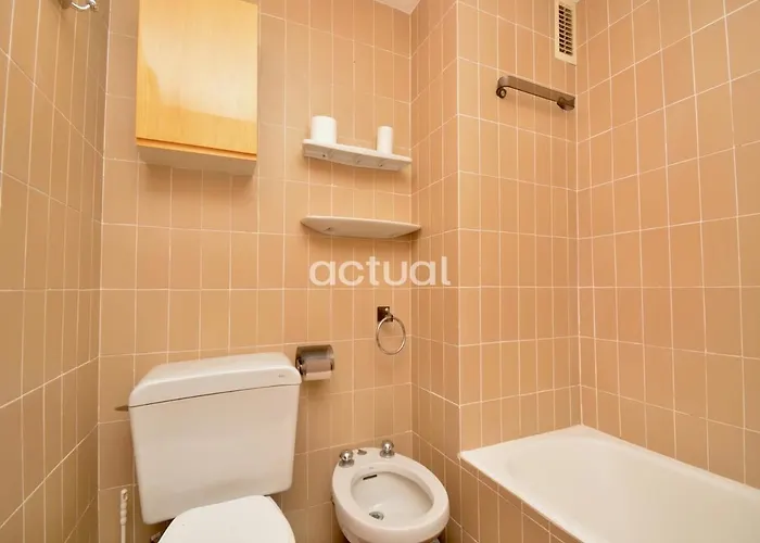 Athenea B3 Apartment